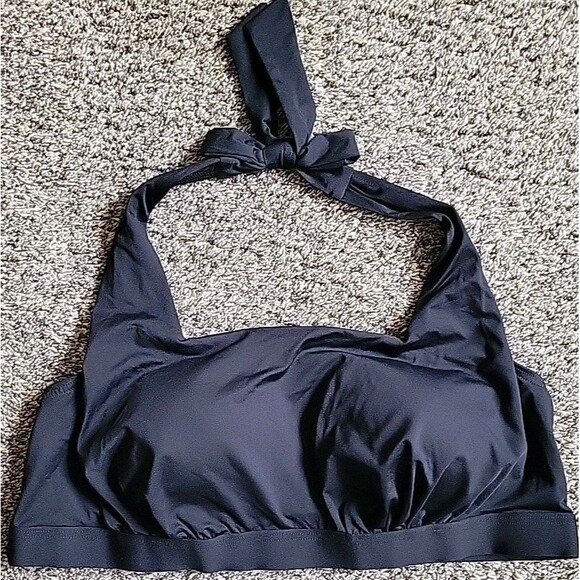 Lands’ End 1X 16-18W Black Solid Bikini Swim Top Halter Lined Padded Bra S120 - Picture 1 of 6